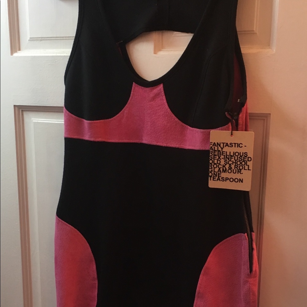 One Teaspoon body con dress, NWT, size 10
